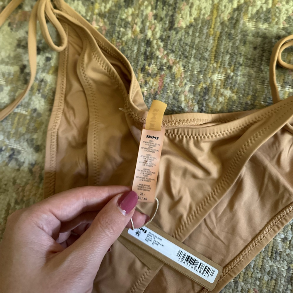 SKIMS Swim Triangle String Bikini and Dippy Bottoms Tie String Ochre - Picture 7 of 10